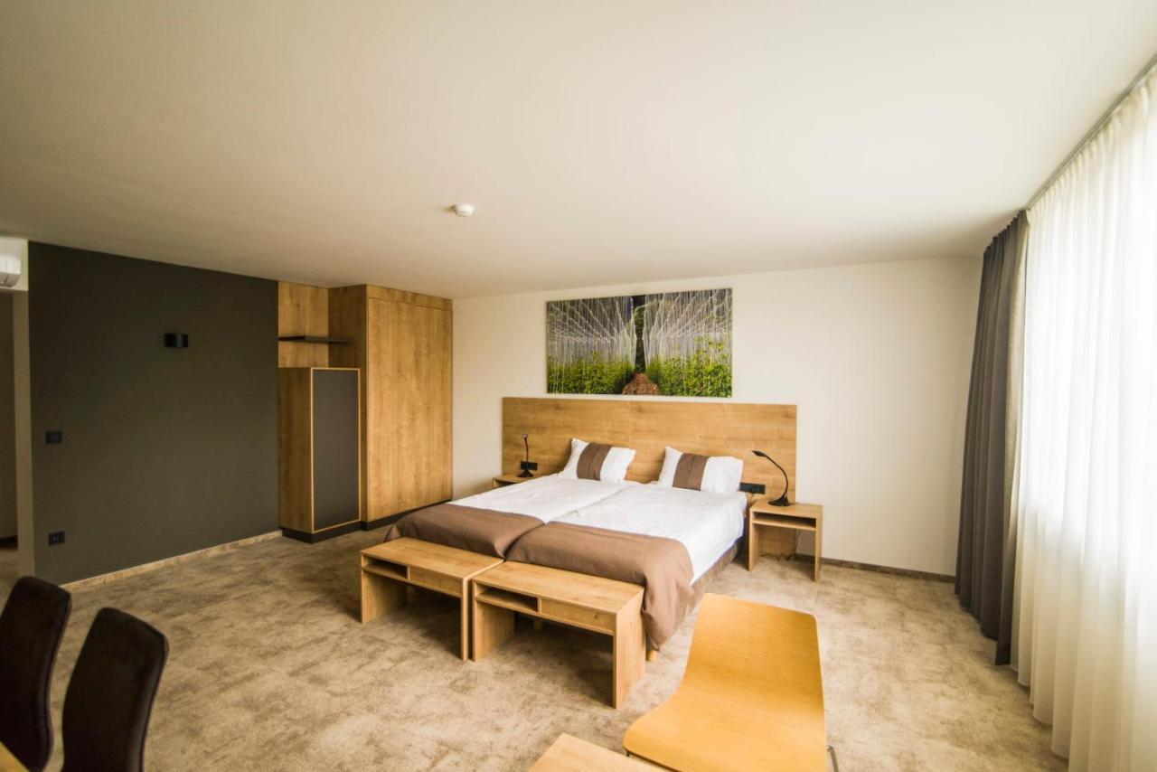 Hotel プレボルド エクステリア 写真