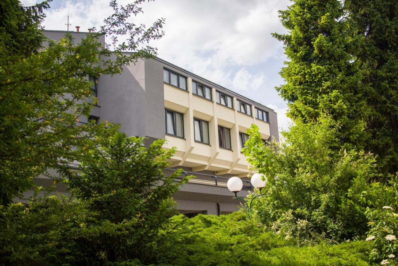 Hotel プレボルド エクステリア 写真
