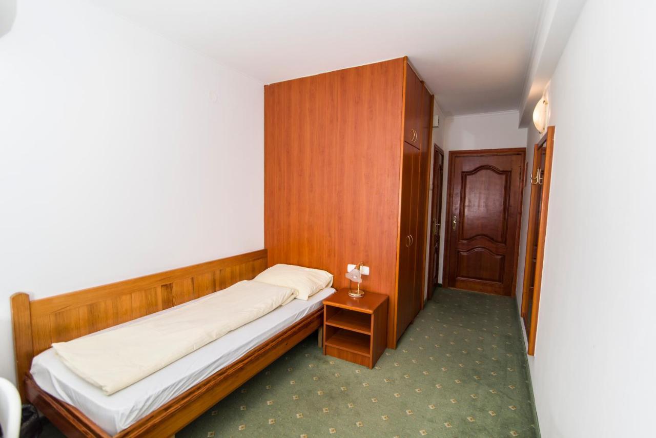 Hotel プレボルド エクステリア 写真