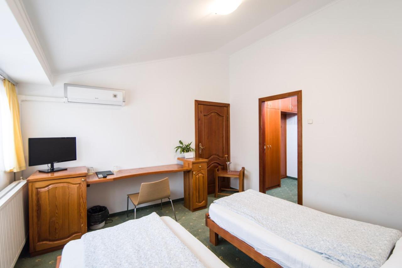 Hotel プレボルド エクステリア 写真